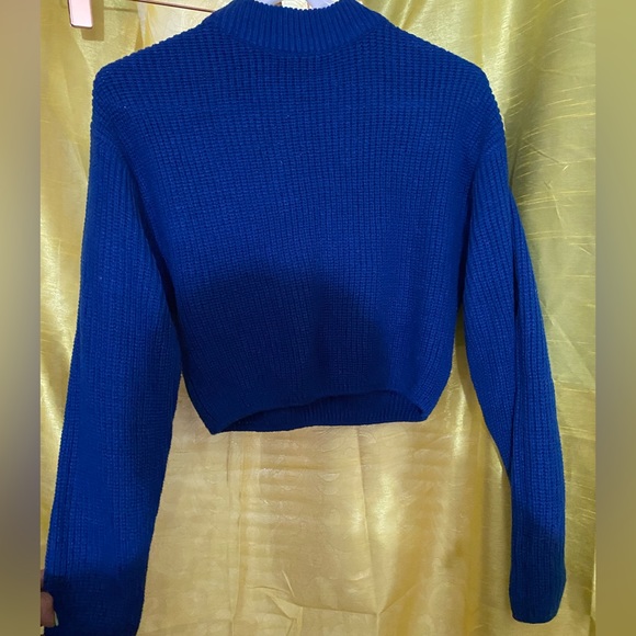blue knitted sweater - Picture 3 of 3